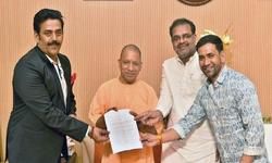 जूता चलाने वाले सांसद का टिकट काटा, गोरखपुर से रवि किशन होंगे पार्टी के प्रत्याशी