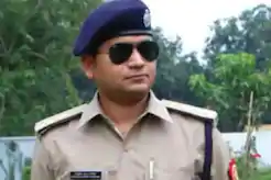 рдЖрдИрдкреАрдПрд╕ рдЕрдЦрд┐рд▓реЗрд╢ рдЪреМрд░рд╕рд┐рдпрд╛ рдХреА рд╣реЛрдЧреА рдпреВрдкреА рдХреИрдбрд░ рдореЗрдВ рд╡рд╛рдкрд╕реА, рдкрддреНрдиреА рдиреЗ рд▓рдЧрд╛рдП рд╣реИрдВ рдЧрдВрднреАрд░ рдЖрд░реЛрдк рдЖрдИрдкреАрдПрд╕ рдЕрдЦрд┐рд▓реЗрд╢ рдЪреМрд░рд╕рд┐рдпрд╛ рдХреА рд╣реЛрдЧреА рдпреВрдкреА рдХреИрдбрд░ рдореЗрдВ рд╡рд╛рдкрд╕реА, рдкрддреНрдиреА рдиреЗ рд▓рдЧрд╛рдП рд╣реИрдВ рдЧрдВрднреАрд░ рдЖрд░реЛрдк