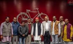 बसपा का क्षरण जारी, बुंदेलखंड के दो पूर्व विधायक हुए सपा में शामिल बसपा का क्षरण जारी, बुंदेलखंड के दो पूर्व विधायक हुए सपा में शामिल