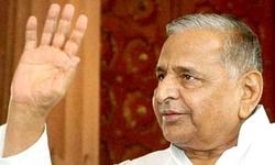 यूपी में कांग्रेस की हैसियत सिर्फ दो सीटों की, सपा-बसपा गठबंधन में न लिया जाए: मुलायम यूपी में कांग्रेस की हैसियत सिर्फ दो सीटों की, सपा-बसपा गठबंधन में न लिया जाए: मुलायम