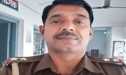पुलिस की जीप को ट्रक ने मारी टक्कर, दारोगा की मौत