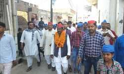 हम समाज के सबसे पीछे खडे़ व्यक्ति को अपने बराबर लाने का काम करेगें - सी0एल0 वर्मा