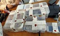 वाराणसी : आरती ज्वलेर्स में लूट और हत्या का खुलासा, तीन गिरफ्तार वाराणसी : आरती ज्वलेर्स में लूट और हत्या का खुलासा, तीन गिरफ्तार