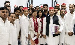 छात्रों का पुलिस उत्पीडऩ बर्दाश्त नहीं करेगी सपा : अखिलेश यादव