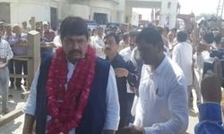 गठबंधन प्रत्याशी गुड्डू पंडित का विवादित वीडियो, राज बब्बर के लिए किया अभद्र भाषा का इस्तेमाल