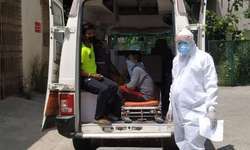 राजधानी में सब्जीवालों में वायरस का व‍िस्तार खतरनाक है।  कैसरबाग सब्जी मंडी में वायरस ने दस्तक दे दी है। यही हाल रहा तो सब्जीवालों के जर‍िए शहर में वायरस की स्थित भयावह हो सकती है।