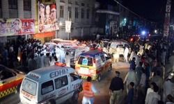 पेशावर में आत्मघाती बम हमला, एएनपी पार्टी के नेता समेत 13 लोगों की मौत पेशावर में आत्मघाती बम हमला, एएनपी पार्टी के नेता समेत 13 लोगों की मौत