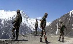 गलवान की हिंसक झड़प के 3 दिन बाद चीन ने 2 मेजर समेत 10 जांबाजों को छोड़ा गलवान की हिंसक झड़प के 3 दिन बाद चीन ने 2 मेजर समेत 10 जांबाजों को छोड़ा