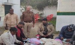 ग्राम प्रधान पद के प्रत्याशी पर दिनदहाड़े हमला, पहले पीटा फिर फूंकी बाइक