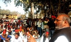 भाजपा की मनमानी लोकतंत्र के लिये शुभ संकेत नही,संविधान से कर रही छेड़छाड़ : ललई यादव