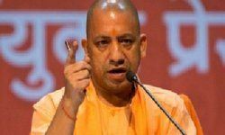 UP में अब किसान, उसका परिवार और बटाईदार होंगे बीमा के हकदार