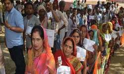 गोरखपुर में एक बजे तक 36.50 फीसद मतदान