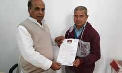 राष्ट्रपति के हाथों सम्मानित राम नयन शर्मा के निधन पर अखिलेश यादव ने गहरा शोक जताया