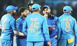 राजकोट वन-डे: जीत से एक कदम दूर टीम इंडिया, 275 रन पर गिरा ऑस्ट्रेलिया का नौवां विकेट