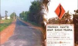 प्रधानमंत्री ग्राम सड़क योजना के ठेकों में खेल, डिबार फर्मों को टेंडर दिए