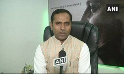 सीएम योगी के कहने पर हुई अखिलेश के बंगले में तोड़फोड़ सीएम योगी के कहने पर हुई अखिलेश के बंगले में तोड़फोड़