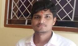 गाँधी एवं शास्त्री जी का वास्तविक सम्मान उनके स्वप्नों को मूर्त रूप दिये बिना नहीं हो सकता..: सुमित यादव गाँधी एवं शास्त्री जी का वास्तविक सम्मान उनके स्वप्नों को मूर्त रूप दिये बिना नहीं हो सकता..: सुमित यादव