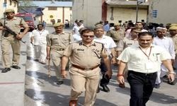 नूरपुर: सपा और भाजपा समर्थक भिडे़, फायरिंग व जमकर पथराव