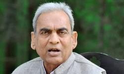 समाजवादी पुरोधा मोहन सिंह के जाने के बाद बौद्धिक प्रखरता का अभाव है पार्टी में समाजवादी पुरोधा मोहन सिंह के जाने के बाद बौद्धिक प्रखरता का अभाव है पार्टी में