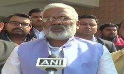 किसी अपराधी को संरक्षण नहीं है इस सरकार में, जो अपराधी है, जो दोषी है, वह मरेगा। मतलब जो अपराधी की श्रेणी में आएगा उस पर कानून पूरा काम करेगा और कोई उसको संरक्षण नहीं देगा: स्वतंत्र देव सिंह,