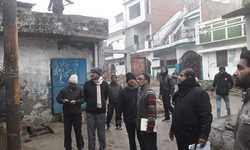 सुबह सुबह खदरा और मदेयगंज में बिजली चोरों के खिलाफ लेसा का अभियान