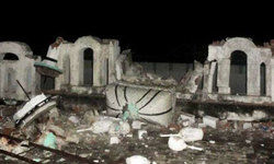 पाकिस्तान में अल्पसंख्यक अहमदिया मस्जिद को गिरा दिया गया पाकिस्तान में अल्पसंख्यक अहमदिया मस्जिद को गिरा दिया गया