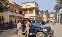 यूपी कालेज में उपद्रव, मारपीट के बाद फ़ोर्स पहुँची यूपी कालेज में उपद्रव, मारपीट के बाद फ़ोर्स पहुँची