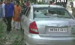 TMC कार्यकर्ताओं ने भाजपा जिलाध्यक्ष के घर में की तोड़फोड़ TMC कार्यकर्ताओं ने भाजपा जिलाध्यक्ष के घर में की तोड़फोड़