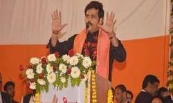 2014 में ग्रेजुएट थे रवि किशन, 2019 के चुनाव में सिर्फ 12वीं पास 2014 में ग्रेजुएट थे रवि किशन, 2019 के चुनाव में सिर्फ 12वीं पास