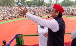 वक्त आ गया चौकीदार की चौकी छीन लो.. अखिलेश यादव