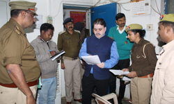 नोडल अधिकारी ने कृषि विभाग का औचक निरीक्षण किया