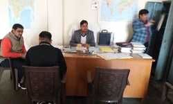 एसडीएम ने उच्च प्राथमिक विद्यालय का निरीक्षण कर देखी व्यवस्थाएं एसडीएम ने उच्च प्राथमिक विद्यालय का निरीक्षण कर देखी व्यवस्थाएं