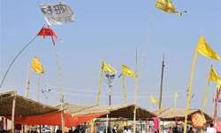 ध्वज पताका है तीर्थ पुरोहितों और संतों की पहचान #आस्था_की_खिचड़ी ध्वज पताका है तीर्थ पुरोहितों और संतों की पहचान #आस्था_की_खिचड़ी