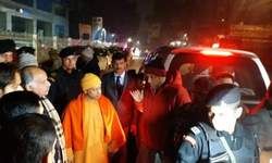 मुख्यमंत्री ने रैन बसेरा का किया औचक निरिक्षण, गरीबों को बांटे कंबल मुख्यमंत्री ने रैन बसेरा का किया औचक निरिक्षण, गरीबों को बांटे कंबल