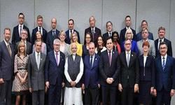 कश्मीर दौरे के बाद बोले EU सांसद, अनुच्छेद 370 आंतरिक मामला, हम कश्मीर हालात से संतुष्ट हैं और भारत के साथ हैं कश्मीर दौरे के बाद बोले EU सांसद, अनुच्छेद 370 आंतरिक मामला, हम कश्मीर हालात से संतुष्ट हैं और भारत के साथ हैं