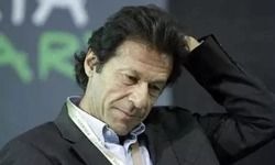 इमरान खान ने बांग्लादेश के विडियो को ट्वीट कर किया झूठा दावा, लोगों ने की बेइज्जती तो हटाया