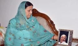 राबड़ी देवी का पत्र, जनता लेगी लालू यादव को प्रताड़ित करने का बदला राबड़ी देवी का पत्र, जनता लेगी लालू यादव को प्रताड़ित करने का बदला