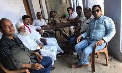 फ़र्रुख़ाबाद : कम योगी के कार्यक्रम के कारण नज़रबंद किए गए समाजवादी पार्टी के नेता विवेक यादव राष्ट्रीय सचिव युवज़न सभा