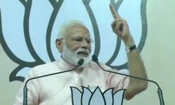 10 में से 7 मानते हैं मोदी के कार्यकाल में सुरक्षित हैं