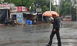 यूपी के कई जिलों में जोरदार बारिश, CM योगी ने दिए राहत मुहैया कराने के निर्देश