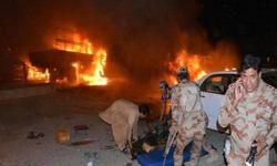 बम धमाकों से दहला पाक, 75 लोगों की मौत, 62 घायल बम धमाकों से दहला पाक, 75 लोगों की मौत, 62 घायल