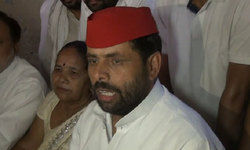 फिरोजाबादः MLC और जिलाध्यक्ष ने हरिओम को पार्टी से निकाले जाने को लेकर अखिलेश यादव को लिखा पत्र