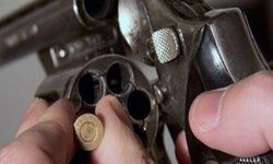 वाराणसी - असलहा सटा कर हजारों की लूट