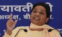 आतंकवाद व नक्सलवाद से निपटने में मोदी सरकार फेल