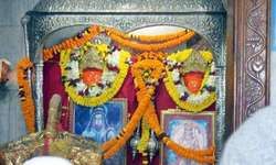 पटना महावीर मंदिर ट्रस्ट के अध्यक्ष किशोर कुणाल ने नए राम मंदिर निर्माण में ₹10 करोड़ रुपये महावीर मंदिर ट्रस्ट से देने की घोषणा की।