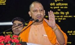 एसएसपी नोएडा के कथित वीडियो वायरल होने का सीएम योगी ने लिया संज्ञान, आईजी रेंज से मांगी रिपोर्ट एसएसपी नोएडा के कथित वीडियो वायरल होने का सीएम योगी ने लिया संज्ञान, आईजी रेंज से मांगी रिपोर्ट