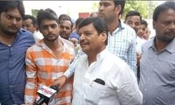 शिवपाल बोले- कानून व्यवस्था बेहद खराब, हो रहे फर्जी एनकाउंटर शिवपाल बोले- कानून व्यवस्था बेहद खराब, हो रहे फर्जी एनकाउंटर