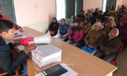 एसडीएम ने बीएलओ को मतदाता पुनरीक्षण के विशेष अभियान के प्रति दिए निर्देश