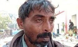 मैनपुरी : गरीब की जमीन पर दबंगों का कब्जा, पीड़ित ने किया गांव से पलायन मैनपुरी : गरीब की जमीन पर दबंगों का कब्जा, पीड़ित ने किया गांव से पलायन