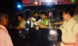 सपा नेता मोनू दुबे गिरफ्तार सपा नेता मोनू दुबे गिरफ्तार